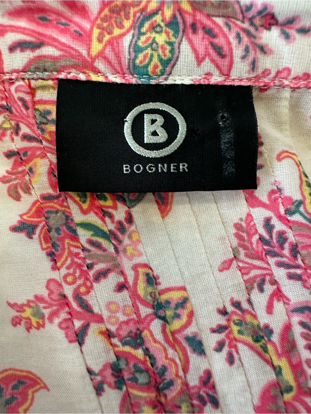 Bogner Floral Ruffle Pintuck Button Down Blouse - Picture 8 of 8